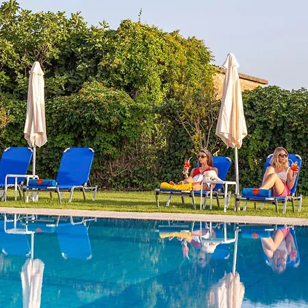 Aparthotel Alonia 2*